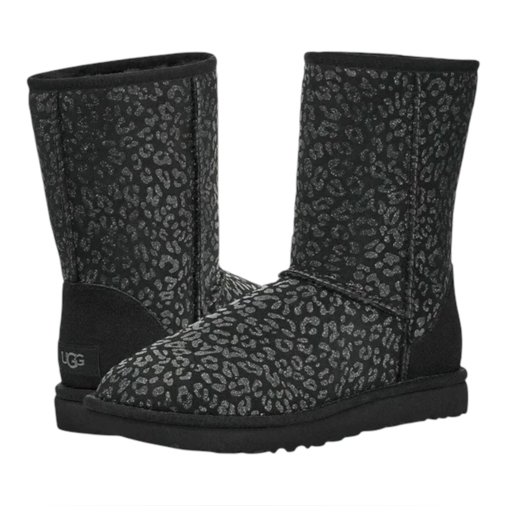 UGG Classic Short II Glitter Leopard Boot - Picture 3 of 3
